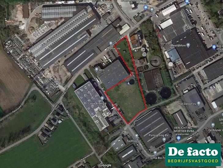 Nieuw te bouwen industri&#235;le hal (+4.500 m&#178;) met kantoren (+-500 m&#178;) nabij E40 op de as Gent-Brugge 