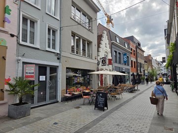 Te huur - Winkelruimte - Kortrijk
