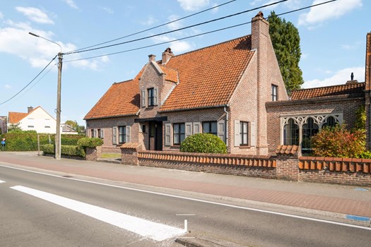 Villa te Waregem