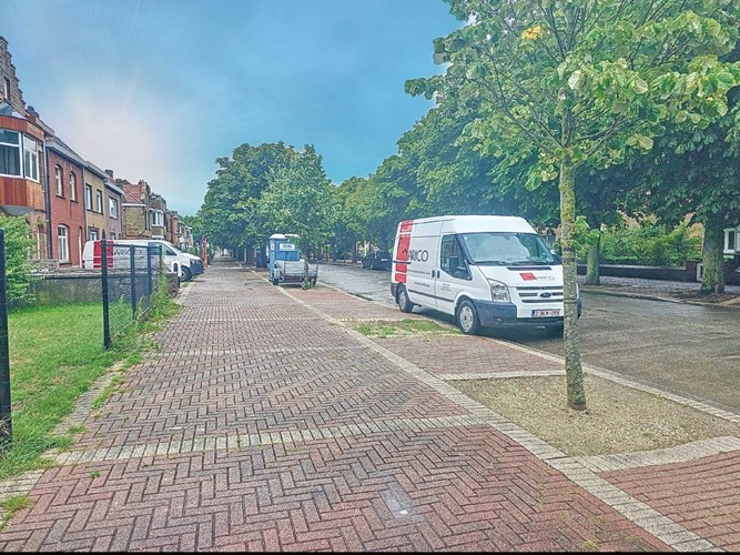 Gerenoveerde burgerwoning in de mooie Willem de Roolaan te Nieuwpoort-stad 