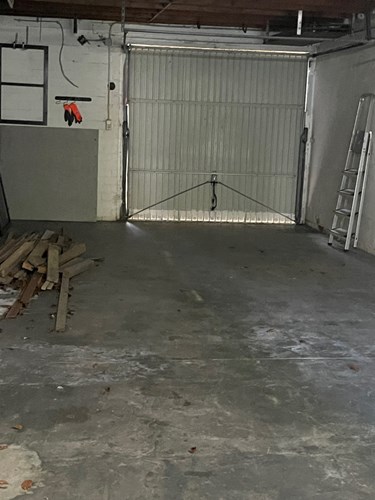 Triplex-appartement met tuin en ruime garage 