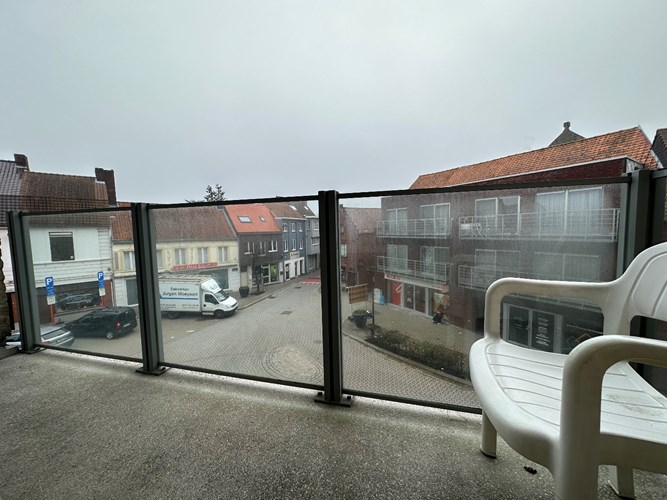 Appartement met 2 slaapkamers en terras in het centrum van Torhout 