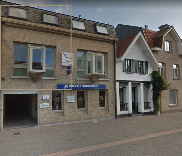 Ruim duplexappartement in Oud Knokke m&#233;t Garagebox. 