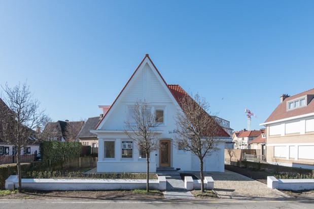 Gerenoveerde villa 3 slpks in de Dumontwijk te De Panne 