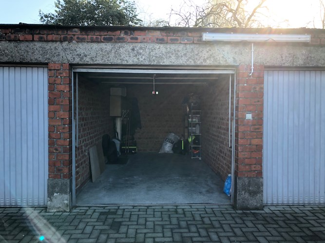 Afgesloten garagebox in garagecomplex te Molenlei 