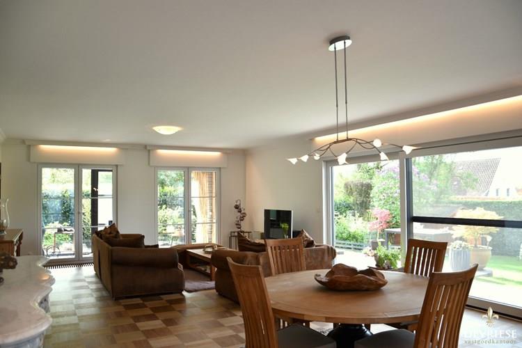 Villa met 3 slaapkamers, tuin en garage in residenti&#235;le verkaveling in Marke 
