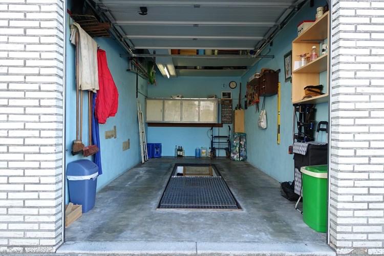 Perfect onderhouden 2-slpk appartement met garagebox 