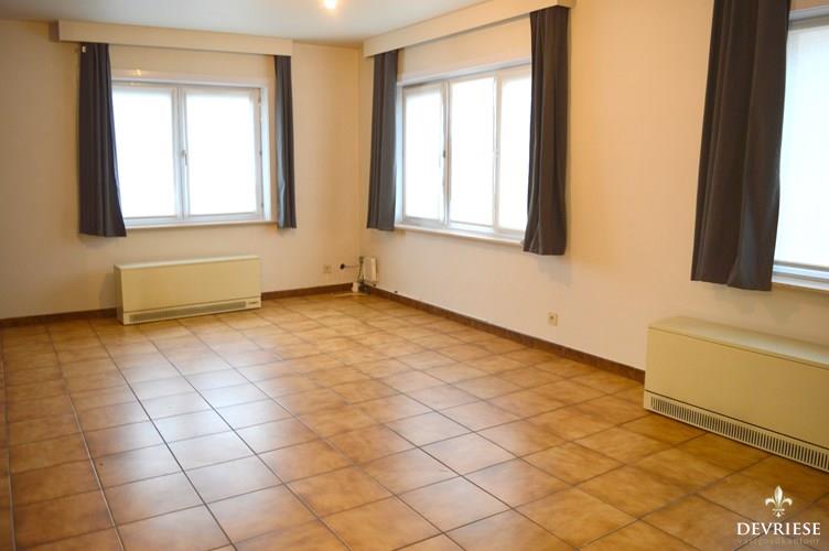 2 slaapkamer appartement in Kortrijk met vlotte bereikbaarheid 