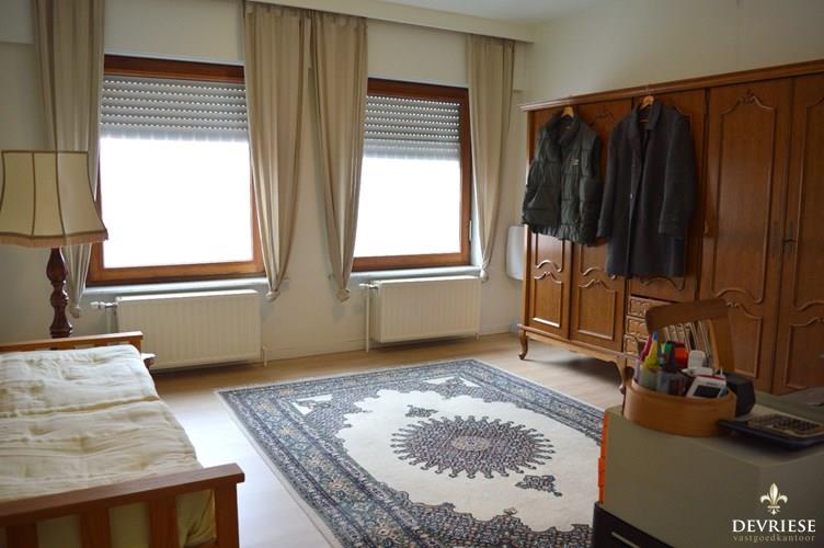 Instapklaar 3-slaapkamer appartement op wandelafstand van het centrum van Wevelgem 