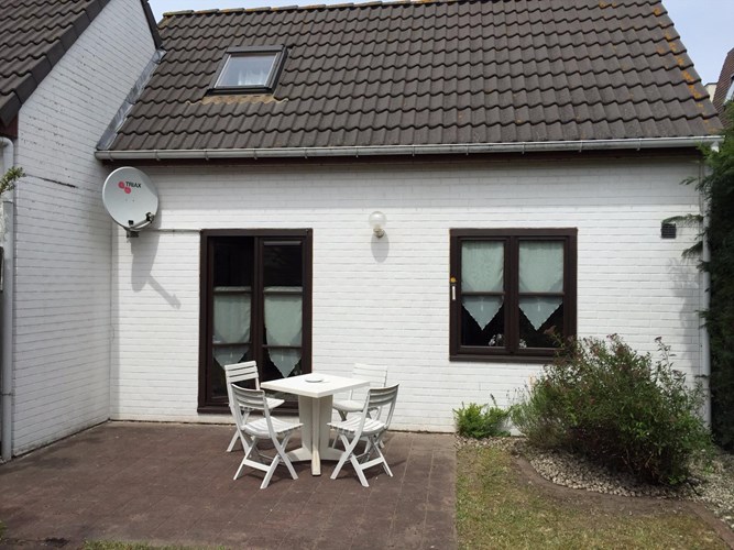 Maison de polder n&#176; 73 dans un endroit calme au Noordzeepark Zeebos &#224; Bredene. 