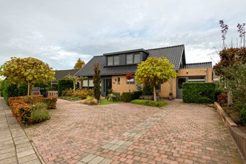 Te koop - Bungalow - Hoeven
