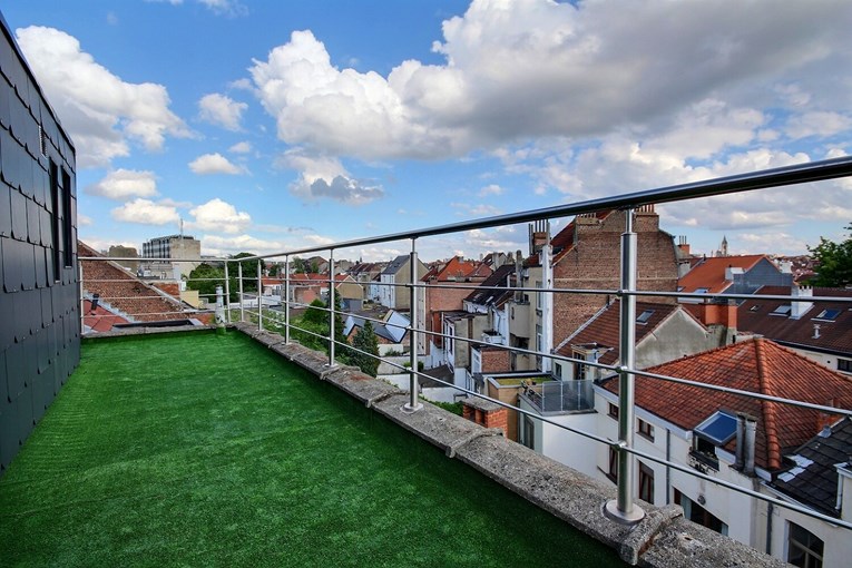Pl Jourdan, superbe duplex penthouse neuf 2ch-2sdb + terrasse 