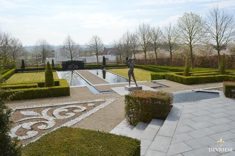 Exclusieve villa op topligging aan de rand van Kortrijk 