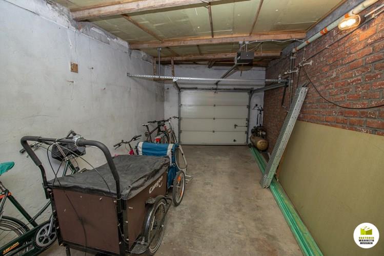 Woning met 2 slpks (mogelijkheid 3) met afgesloten tuin en garage 
