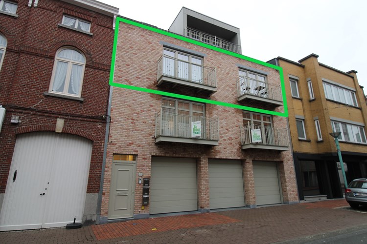 Lichtrijk appartement met 2 slaapkamers in centrum Roeselare 
