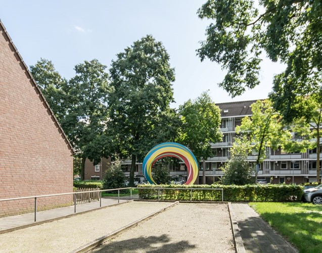 KLAAR VOOR DE TOEKOMST MET DEZE INSTAPKLARE UITGEBOUWDE HOEKWONING MET SERRE 