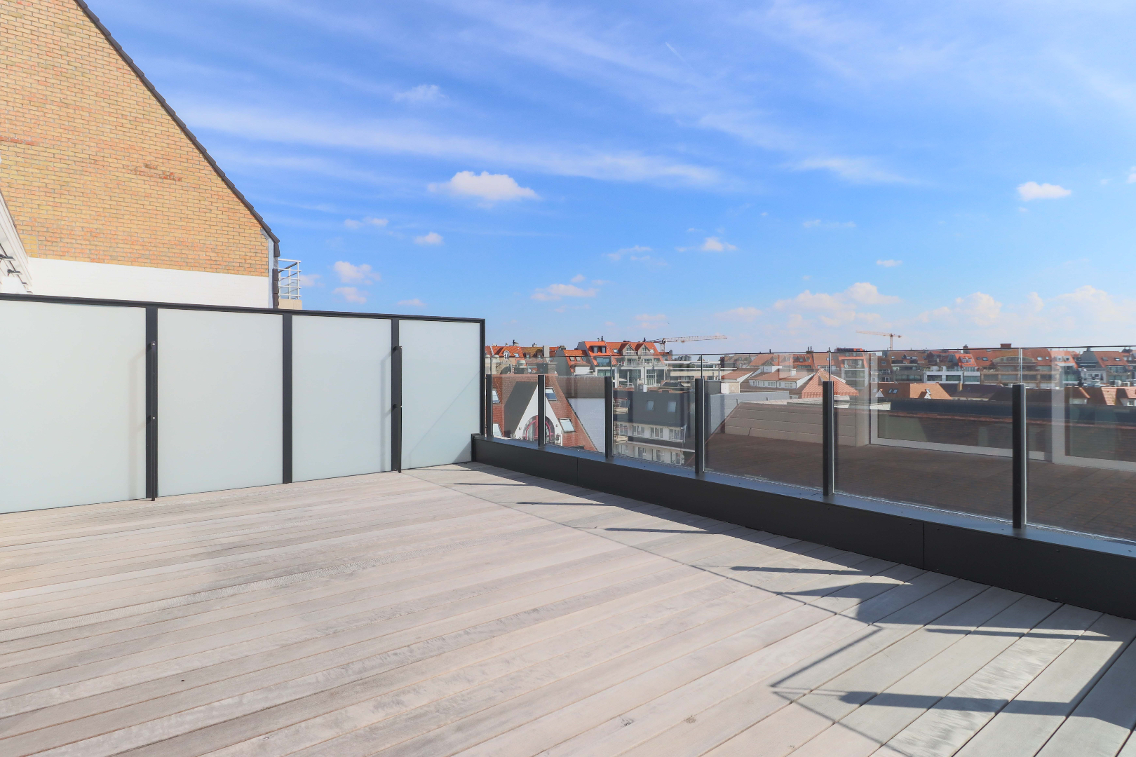 Prachtig gerenoveerde penthouse op topligging in Knokke