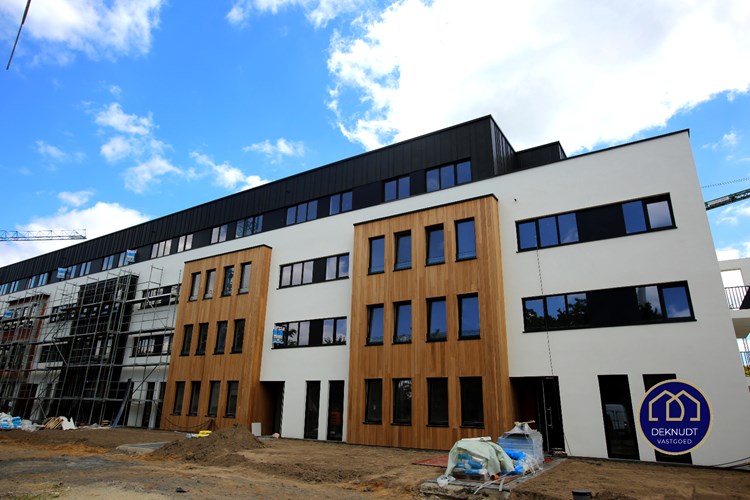 Schitterend nieuwbouwappartement met 2 slaapkamers vlakbij centrum Harelbeke. 