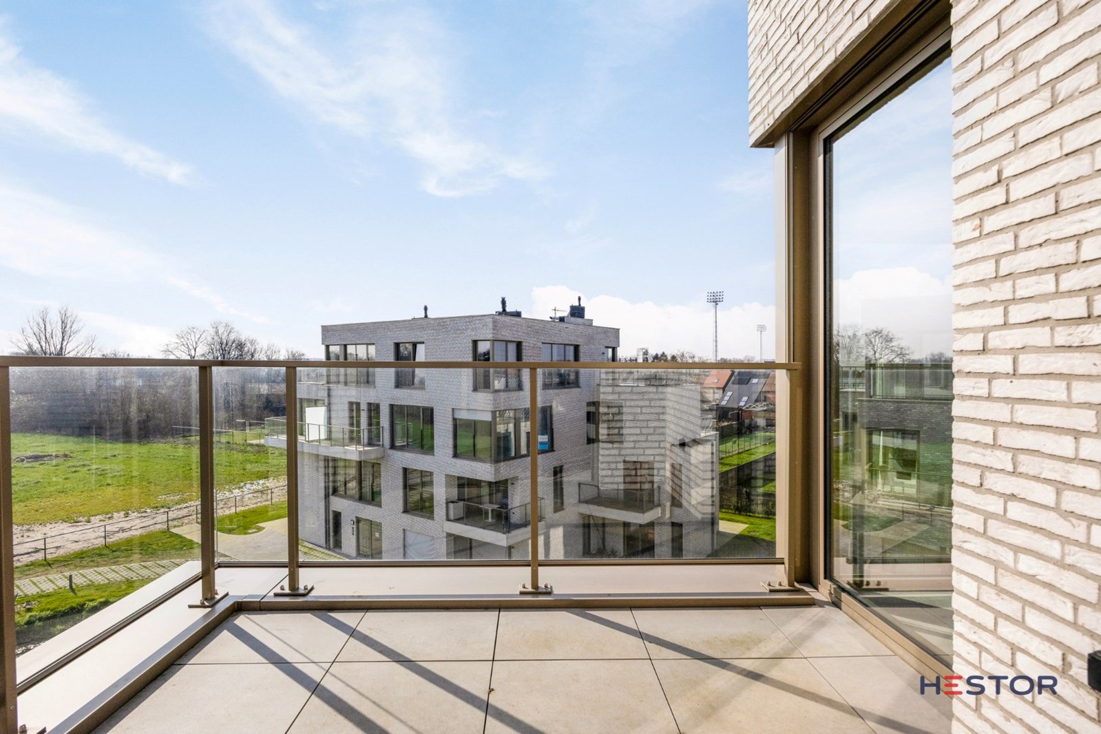 Luxueuze penthouse / service flat in centrum Beveren 