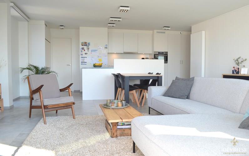 Luxe appartement met 2 slaapkamers in het hartje van Kortrijk 