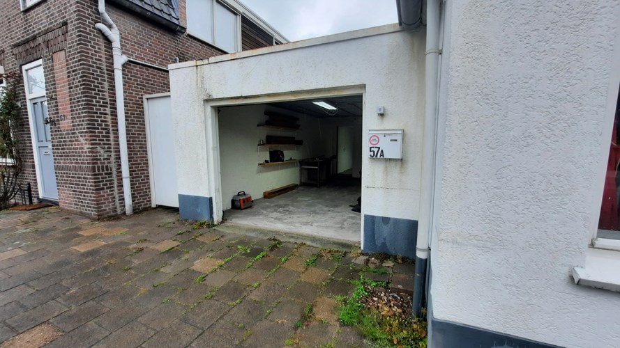 Bedrijfsruimte te koop in Waalwijk