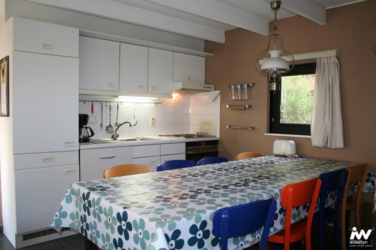 Ruime vakantiewoning met 4 slaapkamers in Sunparks De Haan. 