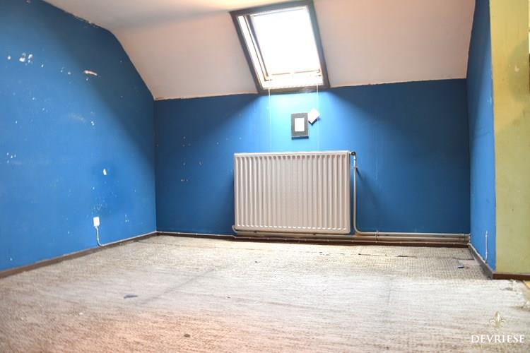 Te renoveren gezinswoning te koop, 4 slaapkamers in Kortrijk 