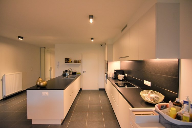 Mooi gelijkvloers appartement in Oekene 