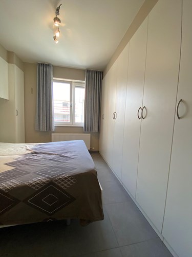 Bemeubeld appartement met 1 slaapkamer en autostandplaats te Middelkerke 
