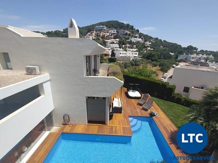 Te koop - Villa in Ibiza