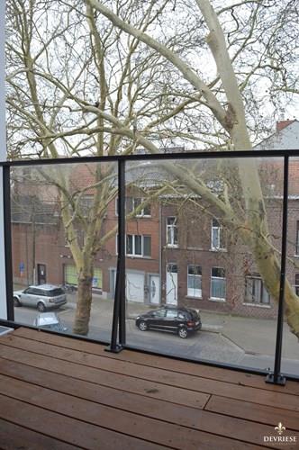 Nieuwbouw 2 slaapkamer appartement te Kortrijk op wandelafstand van de Leie 
