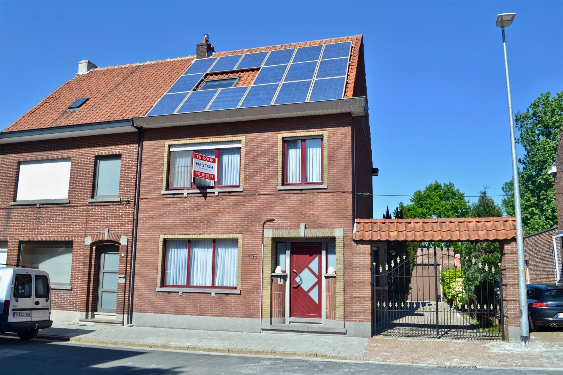 HOB met 4 slaapkamers en zonnepanelen  in Kruibeke 