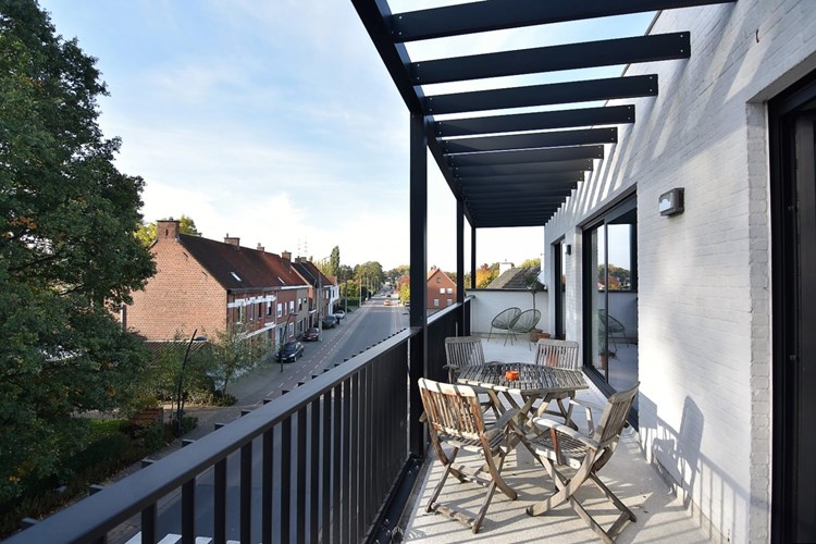 Moderne 2-slpk penthouse tegenover Pastoorsbos Beveren 