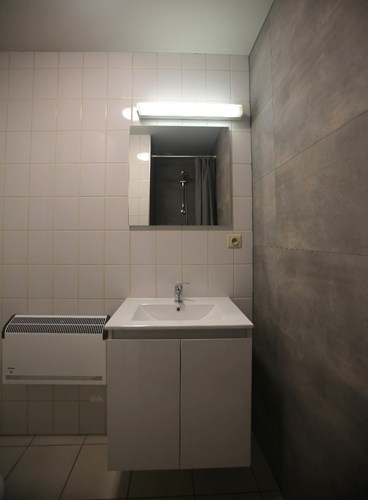 Instapklaar appartement met 2 slaapkamers te Kortrijk. 