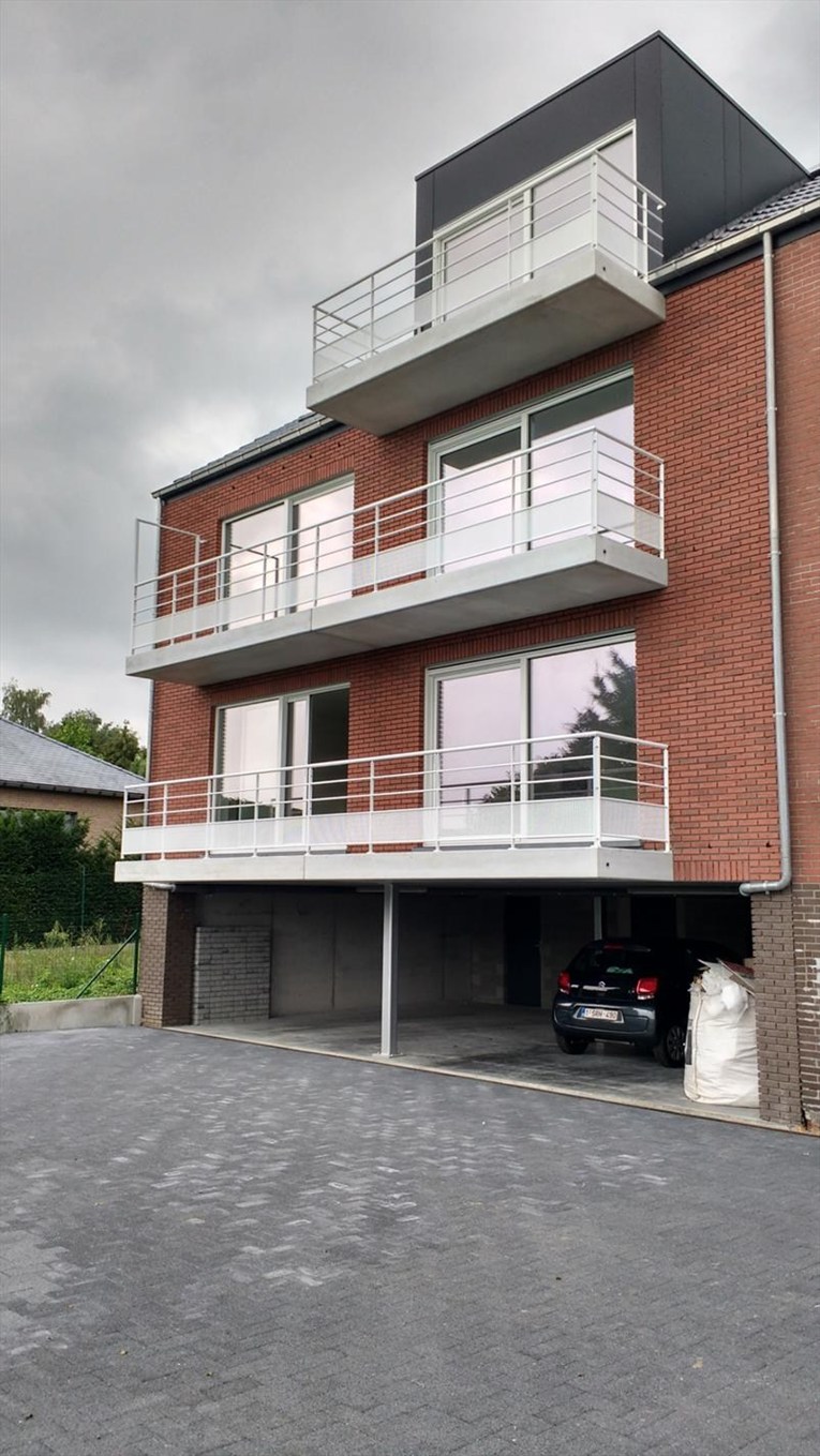 Te huur - Dak appartement - Lede