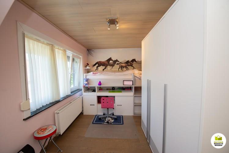 Instapklare hob met 3 slaapkamers op 783 m2 nabij centrum Zwevezele 
