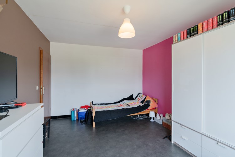 Halfopen woonhuis met 4 slaapkamers, tuin en garage op een boogscheut van Luik 