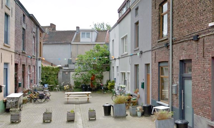 Instapklare woning met 2 ruime slaapkamers in Gent. 