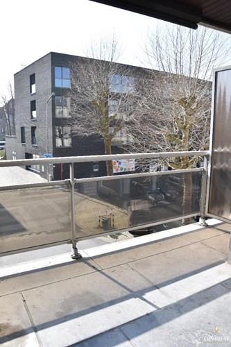 Ruimtelijk 2-slaapkamerappartement op rustige stadsligging te koop in Kortrijk 