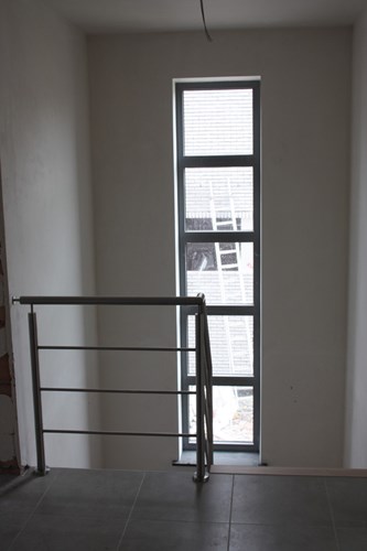 Spiksplinternieuw appartement (1ste verdieping) 
