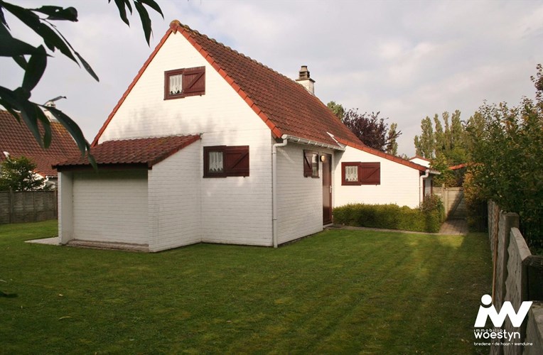 Ruhig gelegenes m&#246;bliertes Fischerhaus im Nordseeferienpark &quot;ZEEWIND II&quot; in Bredene. 
