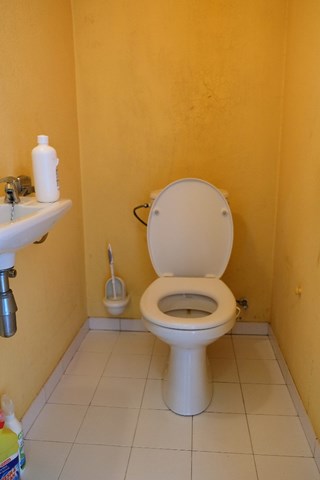 Toilet 1e verdieping
