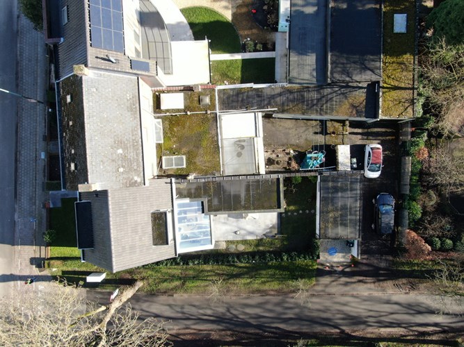 Karakteristieke te renoveren dorpswoning met achtertoegang op een perceel van 353 m&#178; te Schilde 