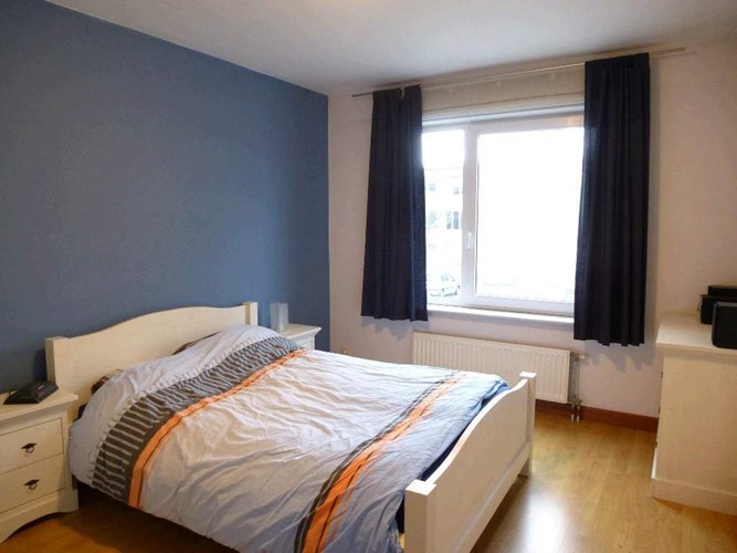 Recent 2-slpk appartement in woonwijk te Edegem 