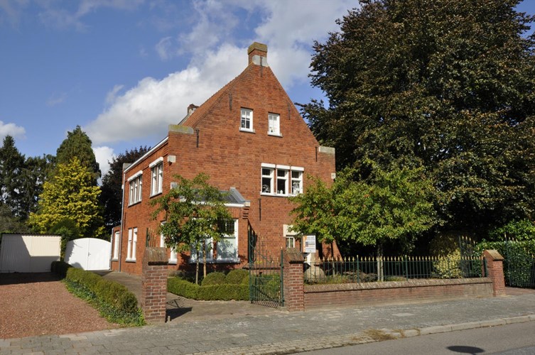Stijlvol jaren &#39;30 huis  in het prachtige Limburg. 