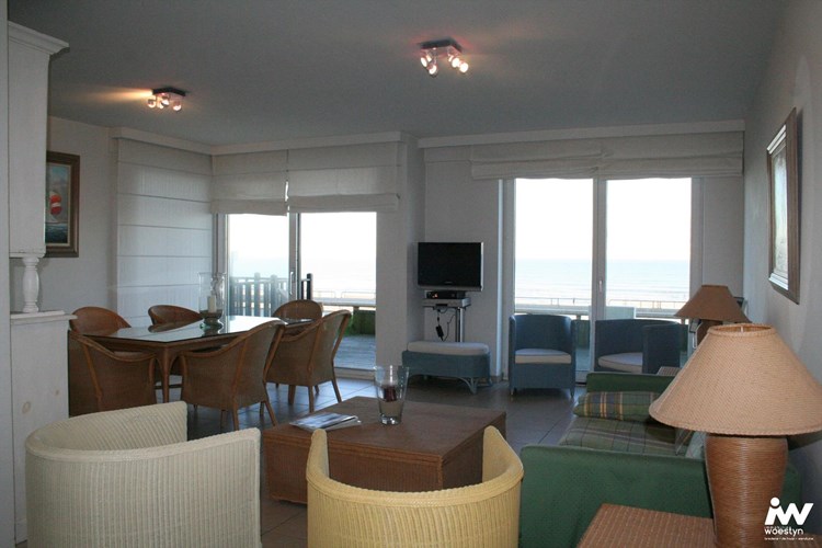 Appartement luxueux avec 3 chambres et vue sur mer &#224; louer pour 5 mois! 