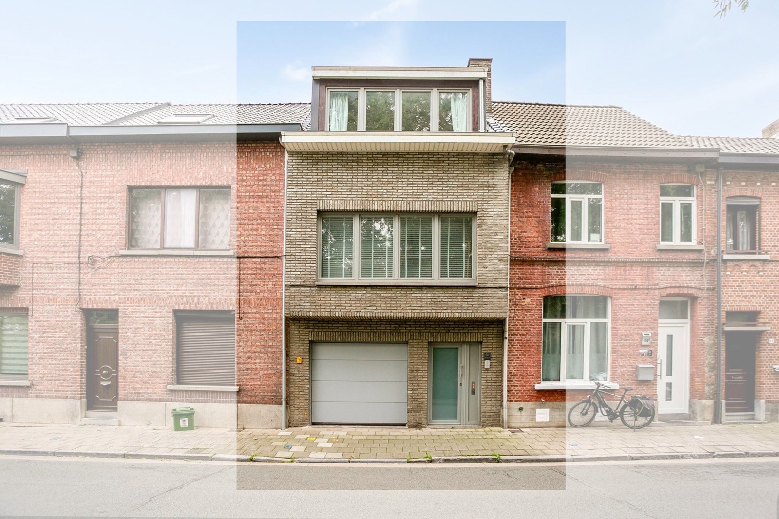 Instapklare woning met 2 slaapkamers in het centrum van Hamme 