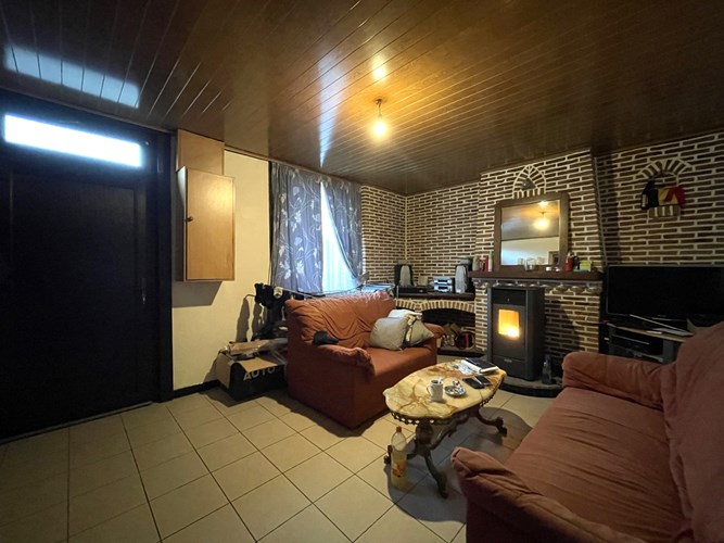 Alleenstaande woning met &#233;&#233;n slaapkamer (3 mogelijk), tuin en garage te Beitem 