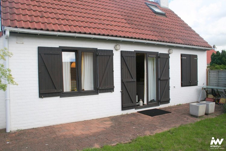 Vissershuis gelegen in het groene domein “Village Park” in De Haan. 