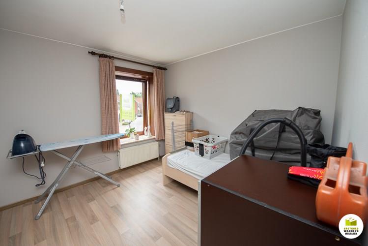 Duplex 2-slpk appartement met terras en garagebox in Knesselare 